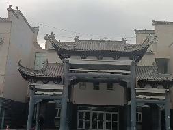 阿拉尔花桥国有资产经营管理有限责任公司租赁位于阿拉尔市十一团团部花桥大道与幸福路交叉路口昆岗酒店(二次挂牌)(国资监测编号GR2025XJ1001773-2)