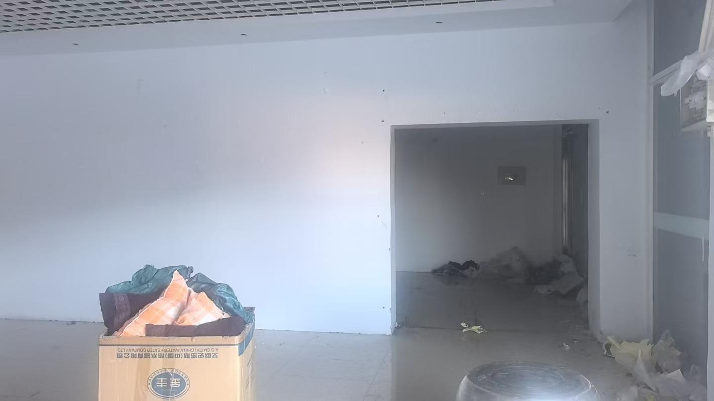 内蒙古自治区乌兰察布市集宁区208国道西，钧杰商业广场北，汽车广场南询价项目