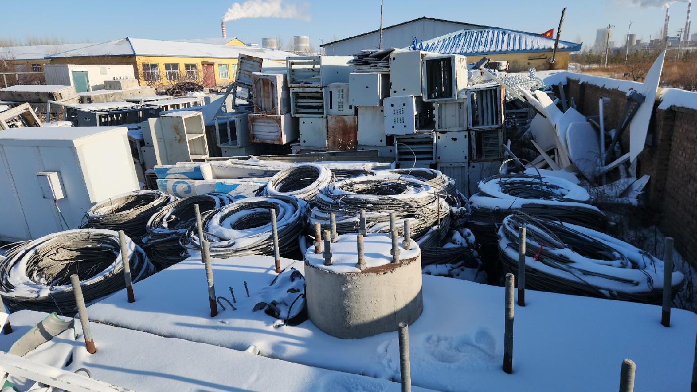 一批废旧铁塔、变压器、裸铝线转让（中国铁塔股份有限公司锡林郭勒盟分公司）(国资监测编号GR2025NM1007795)