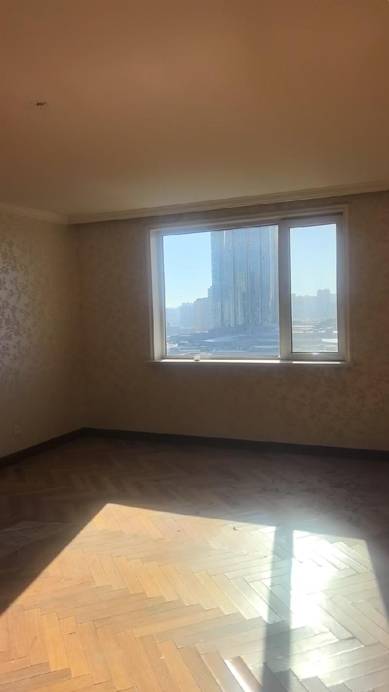 内蒙古自治区呼和浩特市回民区锡林南路39号都市华庭丽景阁20层A座2001号、B座4层401号（共2处）询价项目