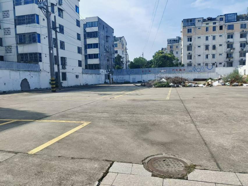 四药厂南、丽华三村西地块招租公告