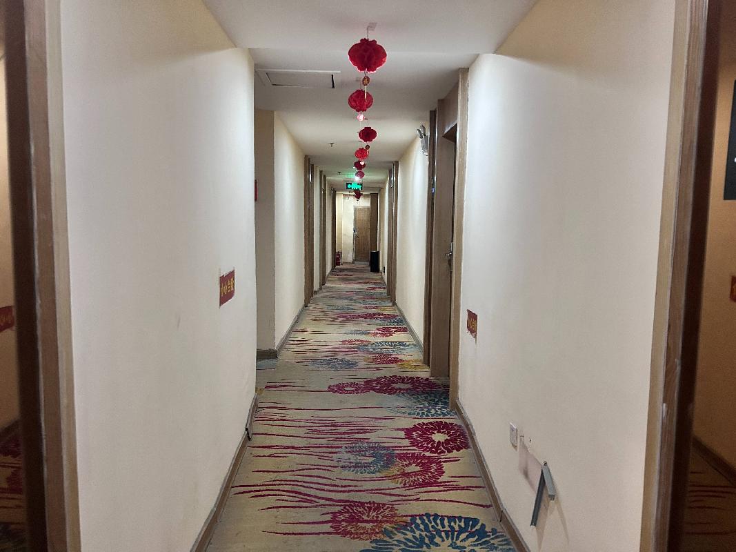 宾阳县饮食服务公司原夜明珠酒楼和夜明珠住宿部（部分）招租（15年）项目