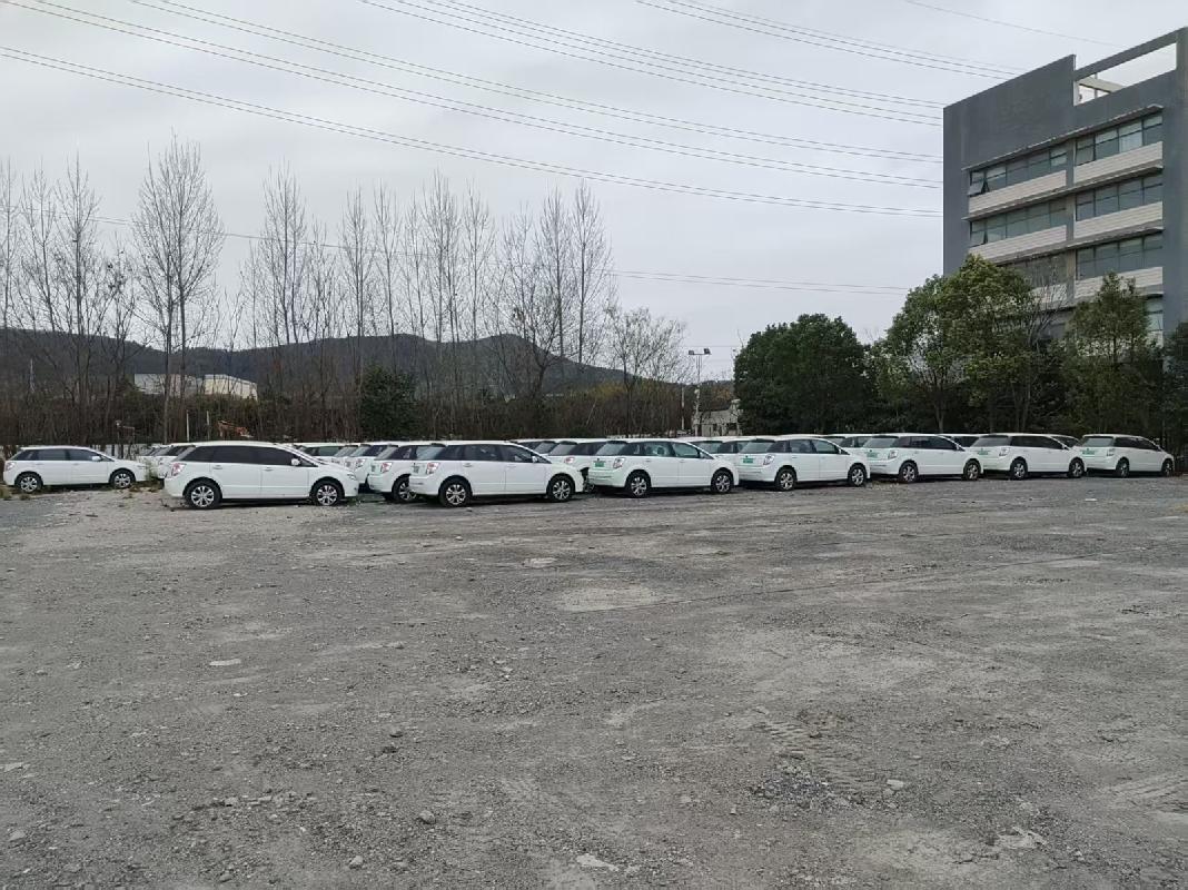 100辆比亚迪(BYD7006BEVG)纯电动车捆绑公开转让（再次挂牌）(国资监测编号GR2025JS1008007-3)