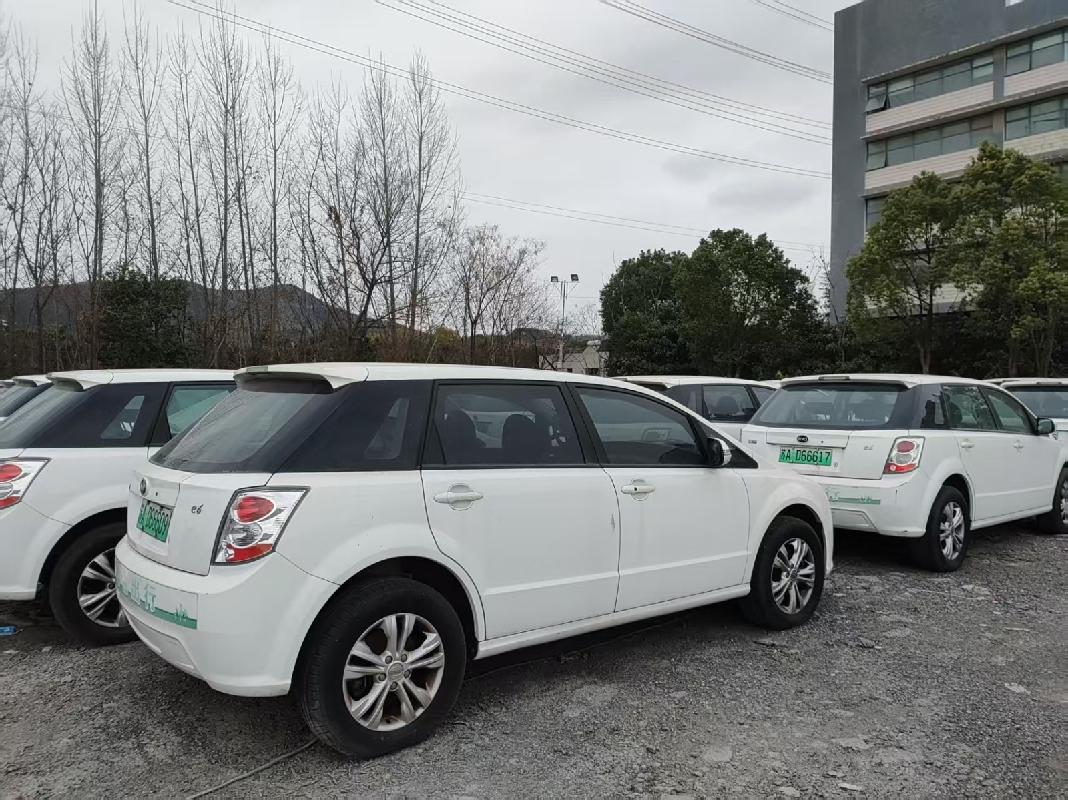 100辆比亚迪(BYD7006BEVG)纯电动车捆绑公开转让（再次挂牌）(国资监测编号GR2025JS1008007-3)