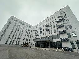 岳阳市厨余垃圾资源化利用和无害化处理项目综合楼六层247.68㎡出租(国资监测编号GR2025HN1003446)