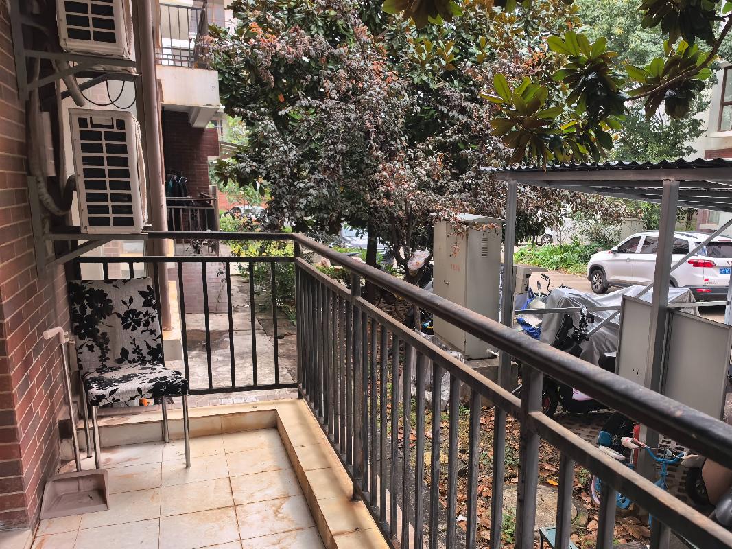 丽江市玉龙县夏禾路8号玉和苑50套房产整体租赁(国资监测编号GR2025YN1001545)