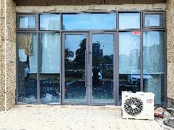 柳州市鹿寨县鹿寨镇元宝路11号蓝城祥鹿城6栋4室商铺招租项目