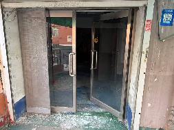 包头市昆区友谊19街坊1区原惠客超市1号店1号铺房产招租（年租金底价：90700元，租期：1年）（包钢集团万开实业有限公司）(国资监测编号GR2025NM1008184)