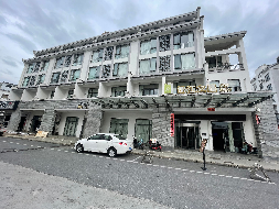 黄山市歙县印象徽州39幢共86套商业房产转让公告（降价挂牌）(国资监测编号GR2025AH2003169)