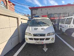 大庆市红岗区人民法院2台报废车辆捆绑转让交易公告(国资监测编号GR2025HL2007286)