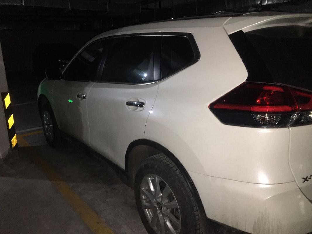 新疆信之合医疗器械有限公司转让所属一辆东风日产牌小型普通客车（新A41P63）(国资监测编号GR2025XJ1001991)