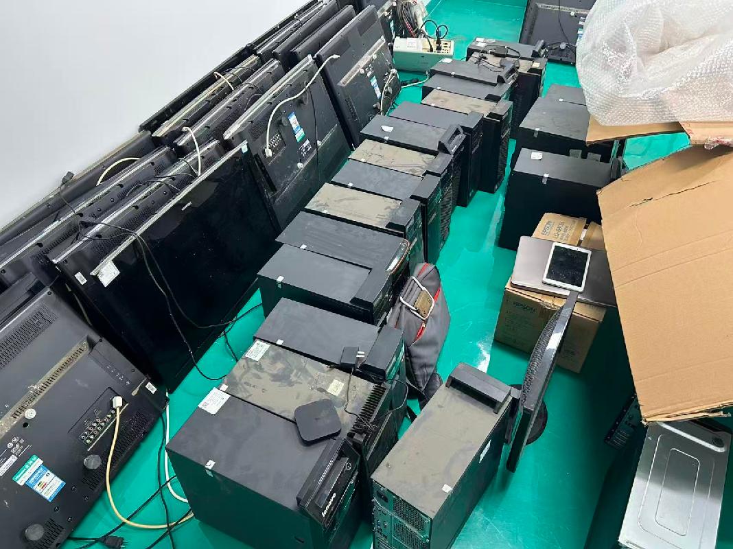 内蒙古自治区民航机场集团有限责任公司呼伦贝尔分公司报废车辆及天线塔、电视电脑等废旧物资转让(国资监测编号GR2025NM1008363)
