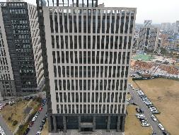 长沙市雨花区汇金路877号嘉华智谷产业园A1栋101室等66套房产及237个地下车位使用权(国资监测编号GR2025HN1003689)