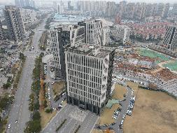 长沙市雨花区汇金路877号嘉华智谷产业园A1栋101室等66套房产及237个地下车位使用权(国资监测编号GR2025HN1003689)
