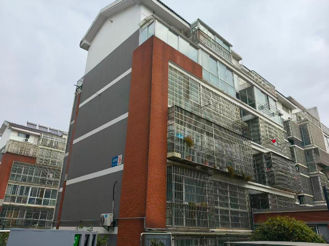 江苏省常州市金坛区凤凰城36幢乙单元501室房产(五次挂牌)转让公告(国资监测编号GR2025JS2008316-5)