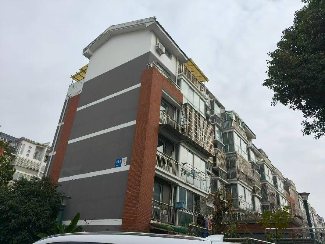 江苏省常州市金坛区凤凰城16幢乙单元501室转让公告(国资监测编号GR2025JS2008309-4)