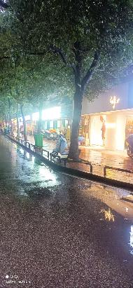 长沙市雨花区水院巷8个门店招租(二次挂牌)