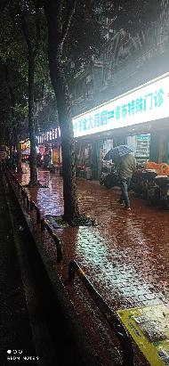 长沙市雨花区水院巷8个门店招租(二次挂牌)