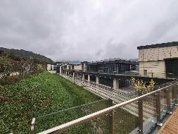 天水市麦积区甘泉镇麦积山国际露营地闲置土地及部分房屋建筑租赁公告