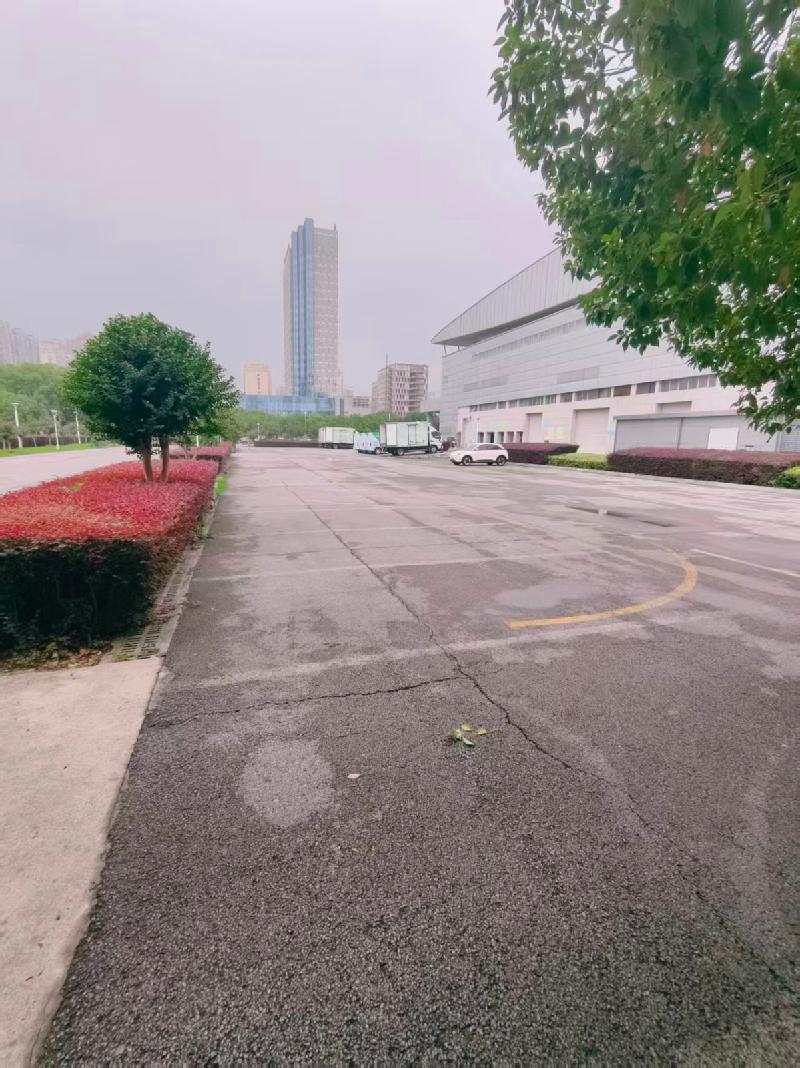 芜湖市弋江区国际会展中心A馆南侧场地出租公告(国资监测编号GR2025AH2003335)
