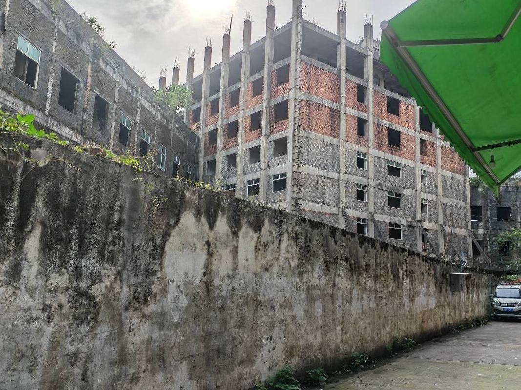 耒阳市城北西路火车站开发区15号的耒阳综合大楼在建工程【其中土地使用权面积为3874.90㎡，已建部分房屋建筑物总建筑面积为12278.89㎡（包含1965.46㎡地下室）】(国资监测编号GR2025HN1003870)