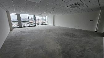 南京工业大学位于新模范马路5号C幢1204-1205室的房屋公开招租(国资监测编号GR2025JS1008415)