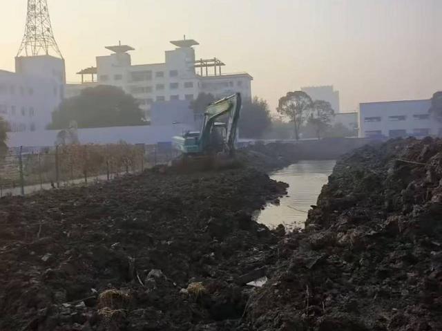 丰谷塑编地块出租招租公告