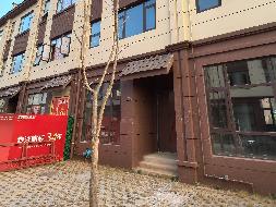 芒市东郊华府58套房屋整体转让(国资监测编号GR2026YN1000001)