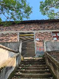 湘潭市岳塘区建设中路七号原简易食堂隔壁招租(国资监测编号GR2026HN1000004)