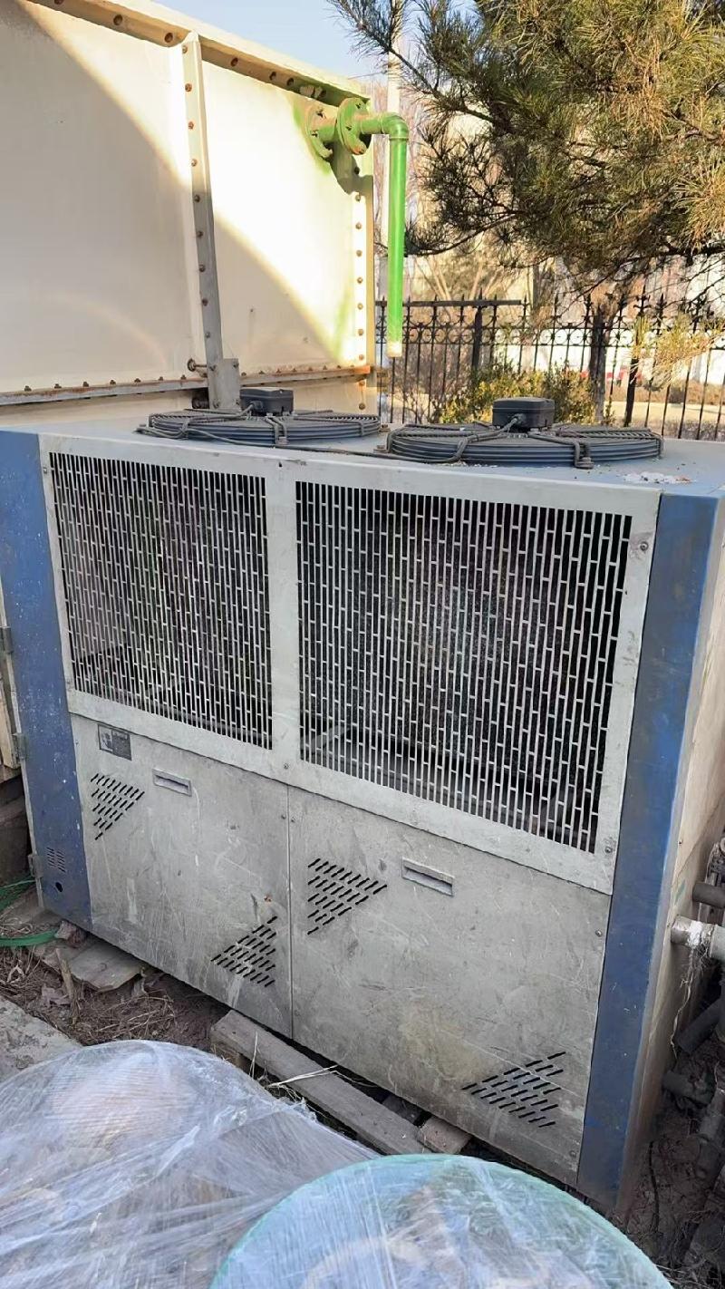恒温水泵控制柜、玻璃钢水箱、托盘搬运车、柴油叉车、水冷机组等8项资产转让（北京三吉利新材料有限公司）(国资监测编号GR2026NM1000114)