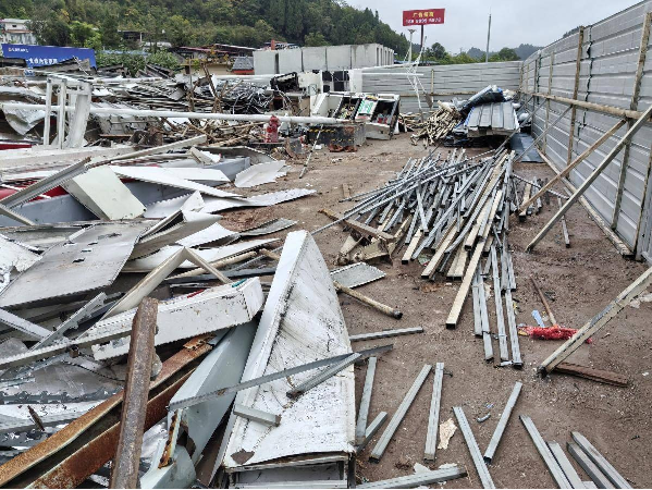 成南高速一批废旧资产报废处置（油罐、加油机、顶棚、灯杆等）转让公告