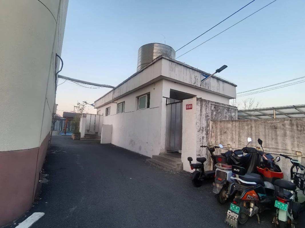 无为市福渡镇原新河初级中学部分房屋及场地出租公告(国资监测编号GR2026AH2000040)