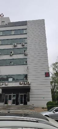 包头市稀土高新区创业园区软件园大厦A702等办公楼转让(国资监测编号GR2026NM1000250)