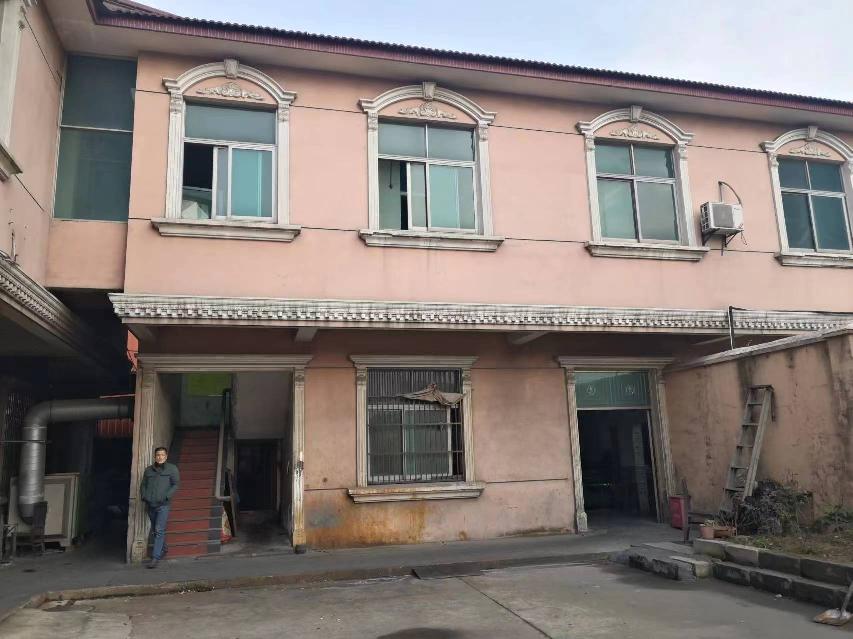 常州市钟楼区邹区镇黄金灯饰厂5号厂房招租公告