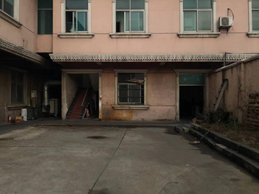 常州市钟楼区邹区镇黄金灯饰厂5号厂房招租公告
