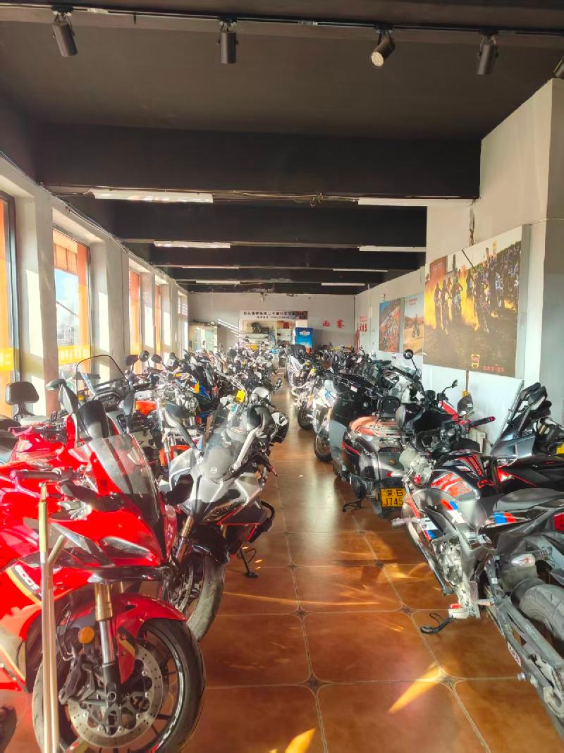包头市昆都仑区79#49栋福利厂东一间底店公开招租（年租金底价：22900元，租期：1年）(内蒙古包钢房产物业集团有限公司)(国资监测编号GR2026NM1000289)