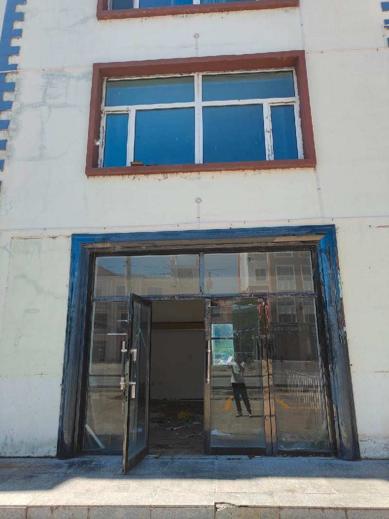 扎兰屯市柴河镇石桥居1号楼01007室房产转让项目
