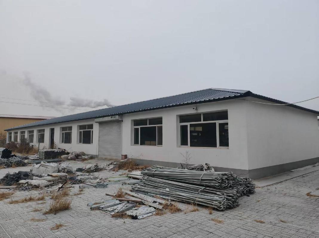 内蒙古自治区通辽市奈曼旗电力开发分公司水泥制品厂场地使用权，地上构筑物及其设备整体出租（年租金990200元，租期3年）(国资监测编号GR2026NM1000527)