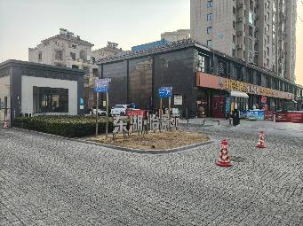 东湖怡景苑二期31号楼112室招租公告