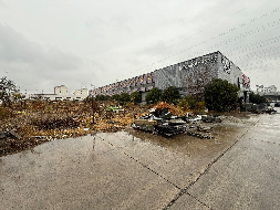 黄山市徽州区城北工业园永兴一路40号工业房产及土地使用权转让公告（重新挂牌）(国资监测编号GR2026AH2000141)