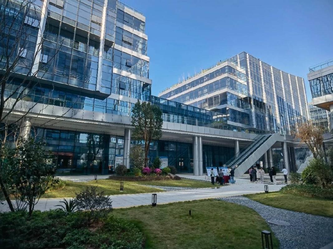 泉州数字经济产业园标准园区A区项目“先租后让”