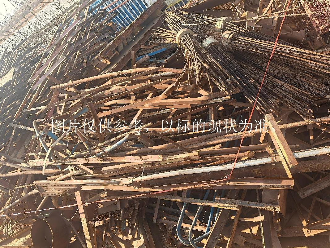 废旧渣浆箱、非标钢结构临时设施加工件、主桥钢结构安装附件切割件等材料一批（预估总重量约40吨）(国资监测编号GR2026HN1000244)