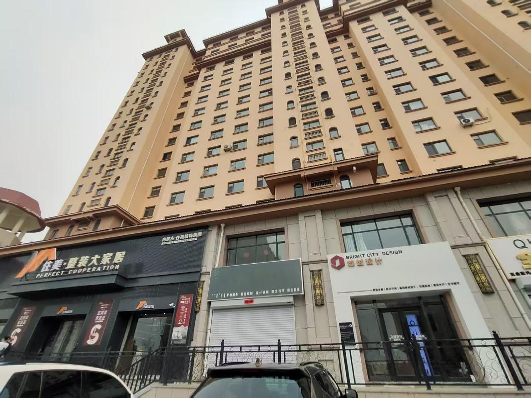 锡林浩特市巴办塔林社区华新小区10号楼2号铺招租（年租金底价33600元，租期3年）(国资监测编号GR2026NM1000600)