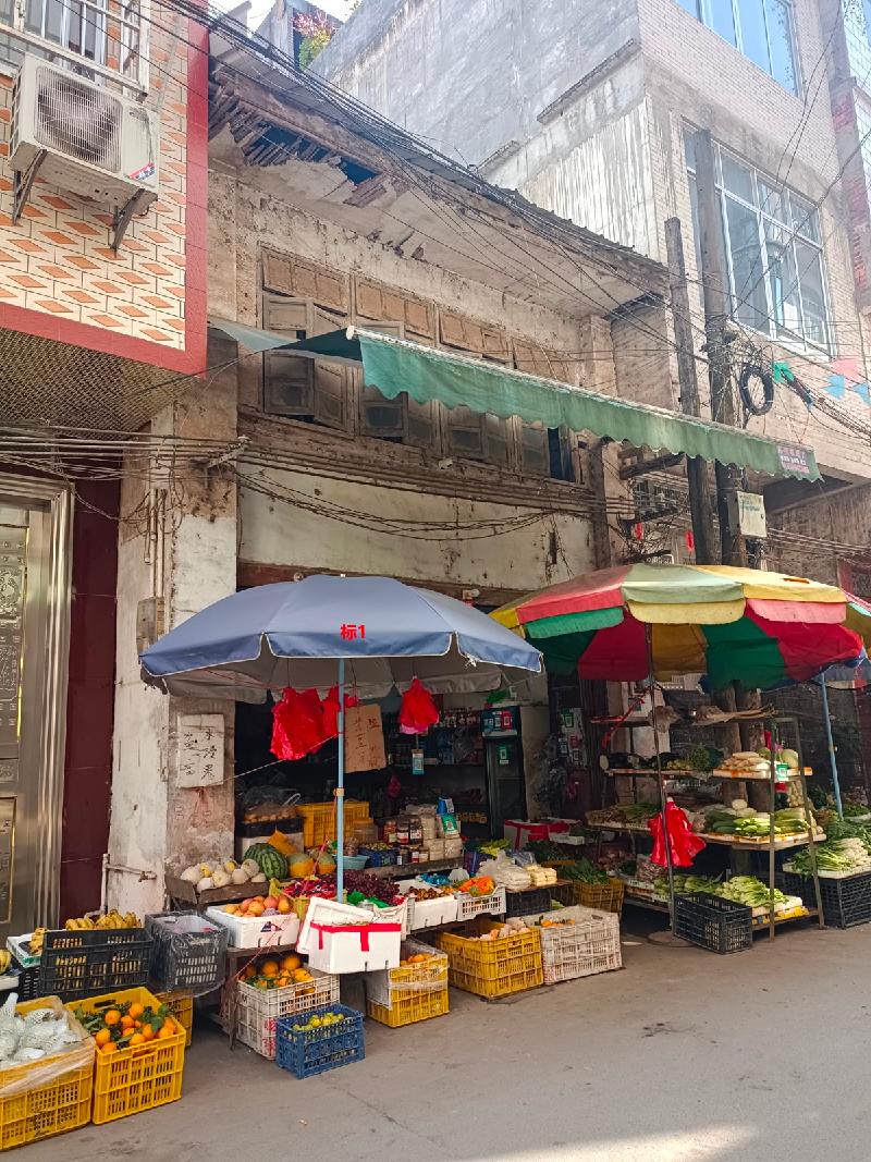 贵港市平南县六陈镇六陈社区11间房屋分别招租项目