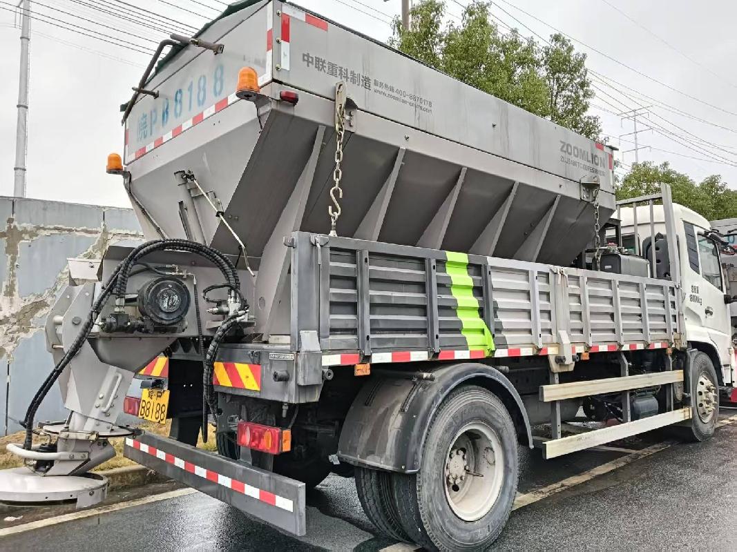 中联牌ZLJ5180TCXDFE5重型非载货专项作业车(皖PB8188)转让公告(国资监测编号GR2026AH2000252)