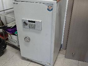 保险箱、电脑等一批废旧资产转让公告转让公告
