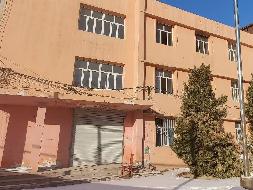 伊宁市都来提巴格街道办位于伊宁市红星街14号原维吾尔医院两幢楼800㎡对外招租，租期五年