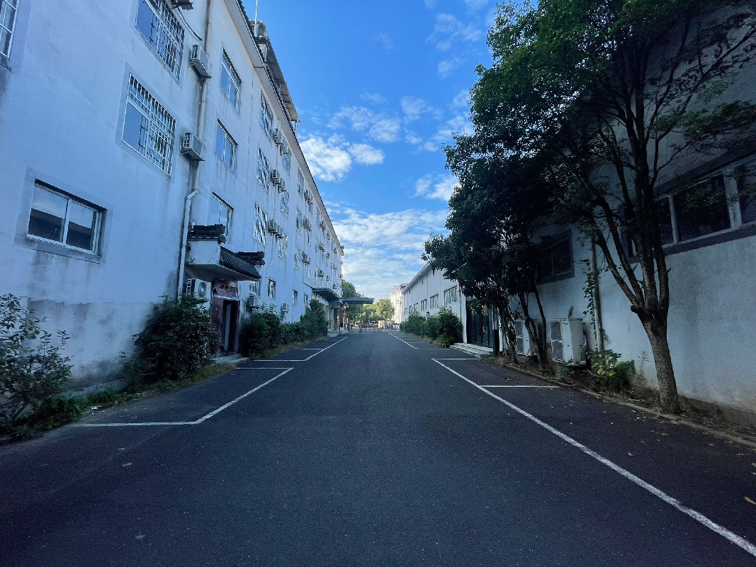 黄山市徽州区永佳大道218号共7栋房产出租公告(国资监测编号GR2026AH2000319)