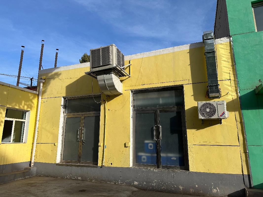 包头市昆都仑区钢铁大街83号包钢大学生公寓3号店房产招租（年租金底价：65220元，租期：1年）（包钢集团万开实业有限公司）
