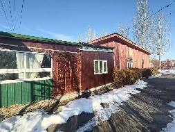 新源县国投公司位于新源县则新北路244号约5亩院落对外招租，租期三年